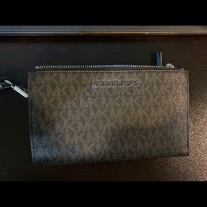 Michael Kors Wristlet
